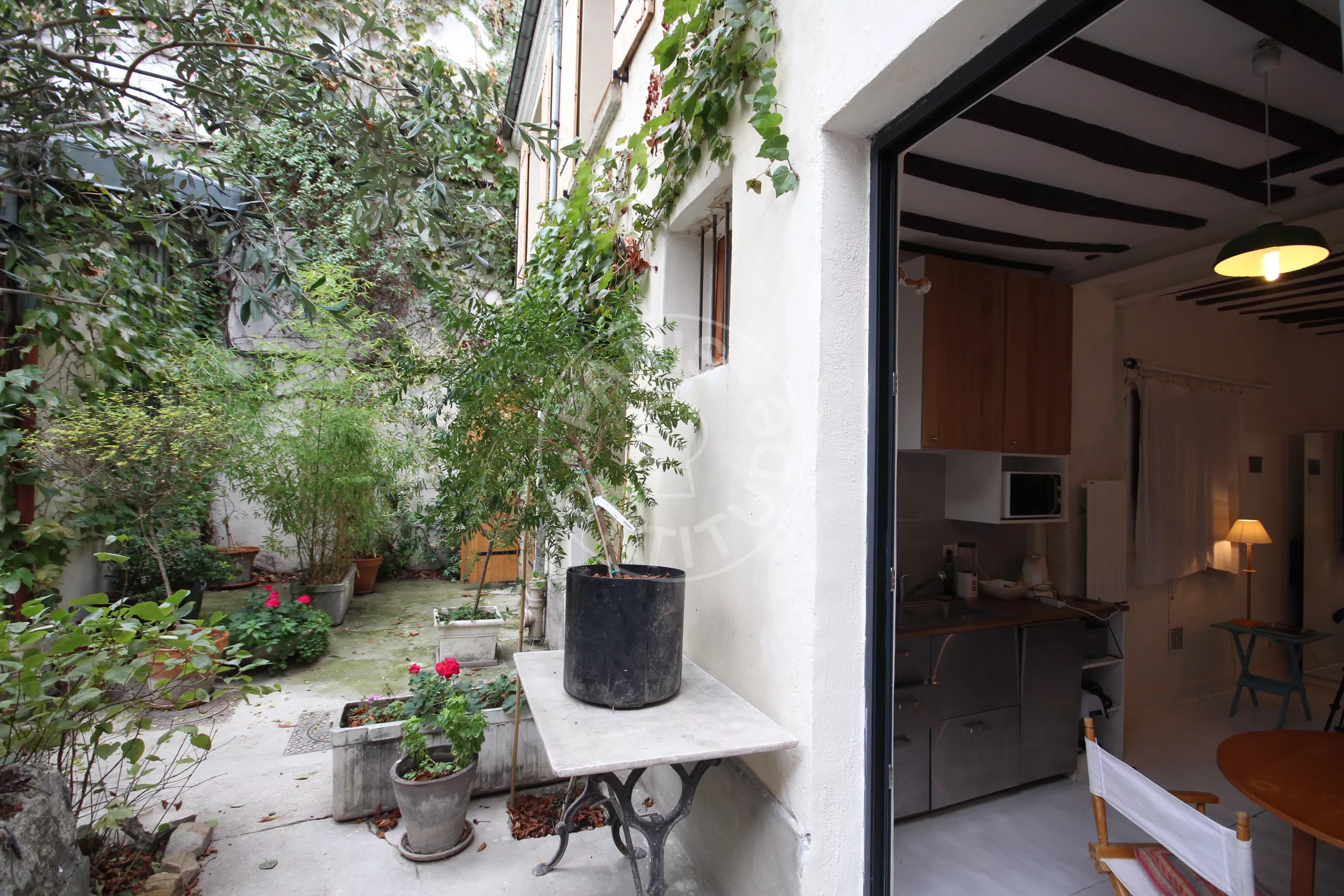 Appartement Rue du Faubourg du Temple à Paris