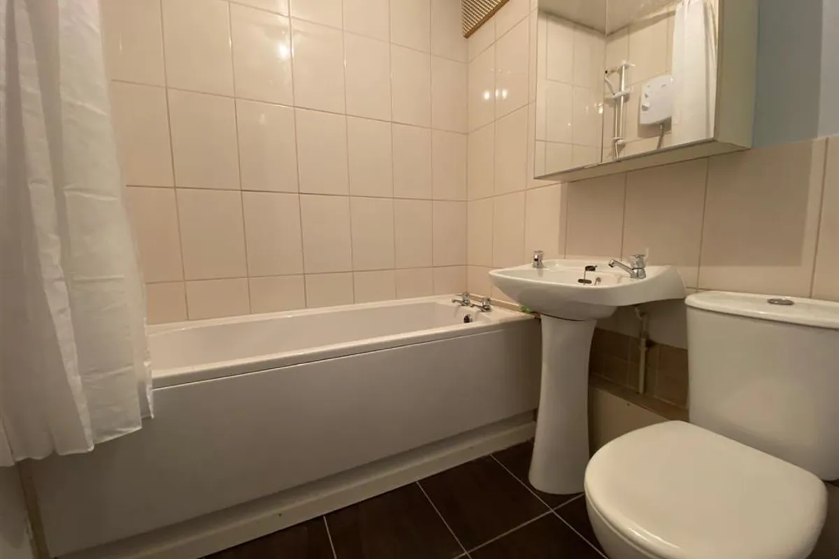 Flat St Cecilia Close in Wyre Forest