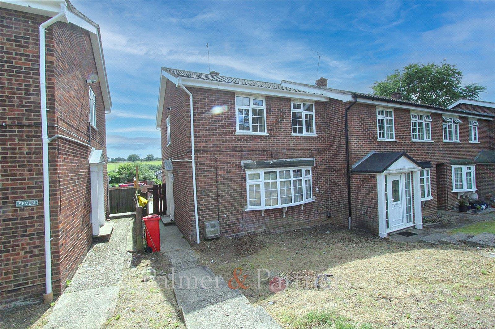 House Leam Close in Colchester