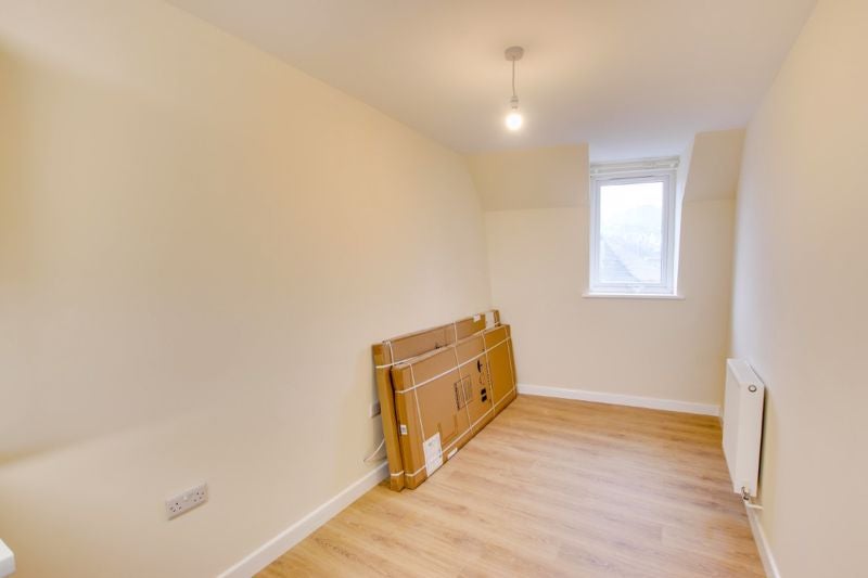 Flat Wellsway in Bath