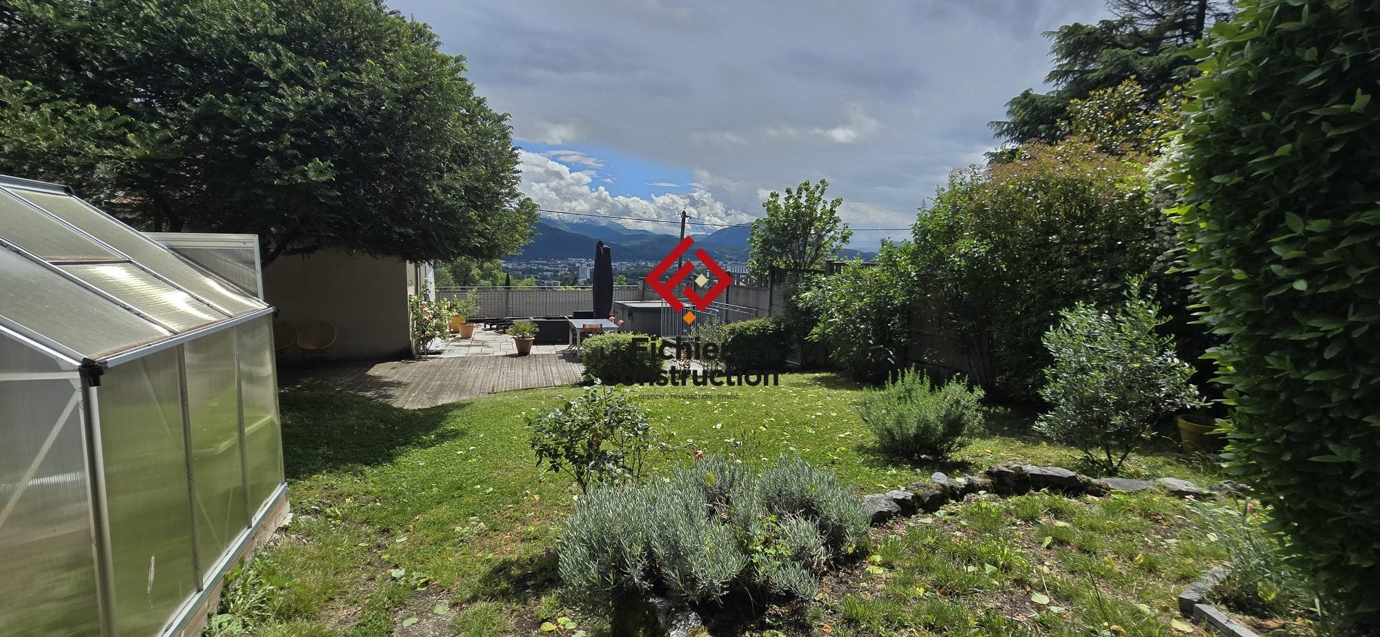 House Rue Charreton in Grenoble