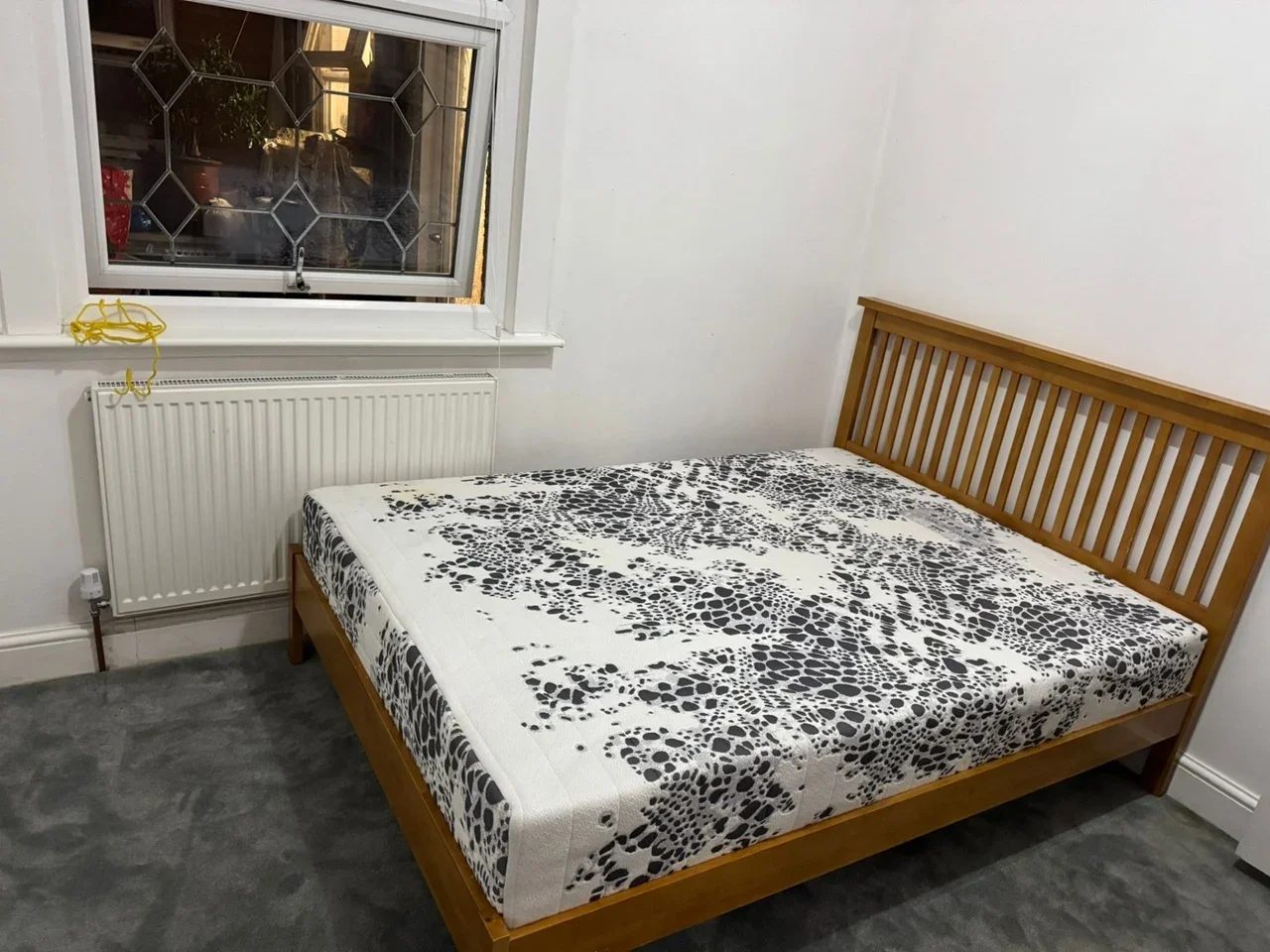 Room Westbury Road in Greater London