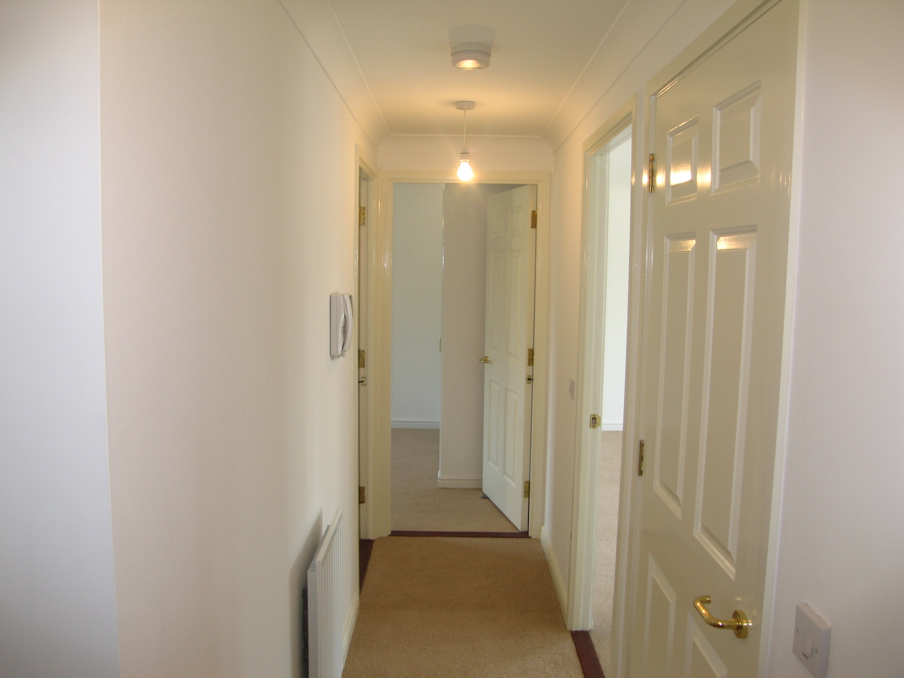 Flat Monteagle Way in Greater London