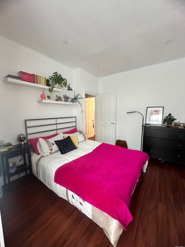 Room Brancaster Road in Greater London