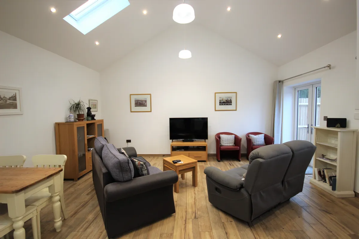 Flat Chesham Road in Bellingdon