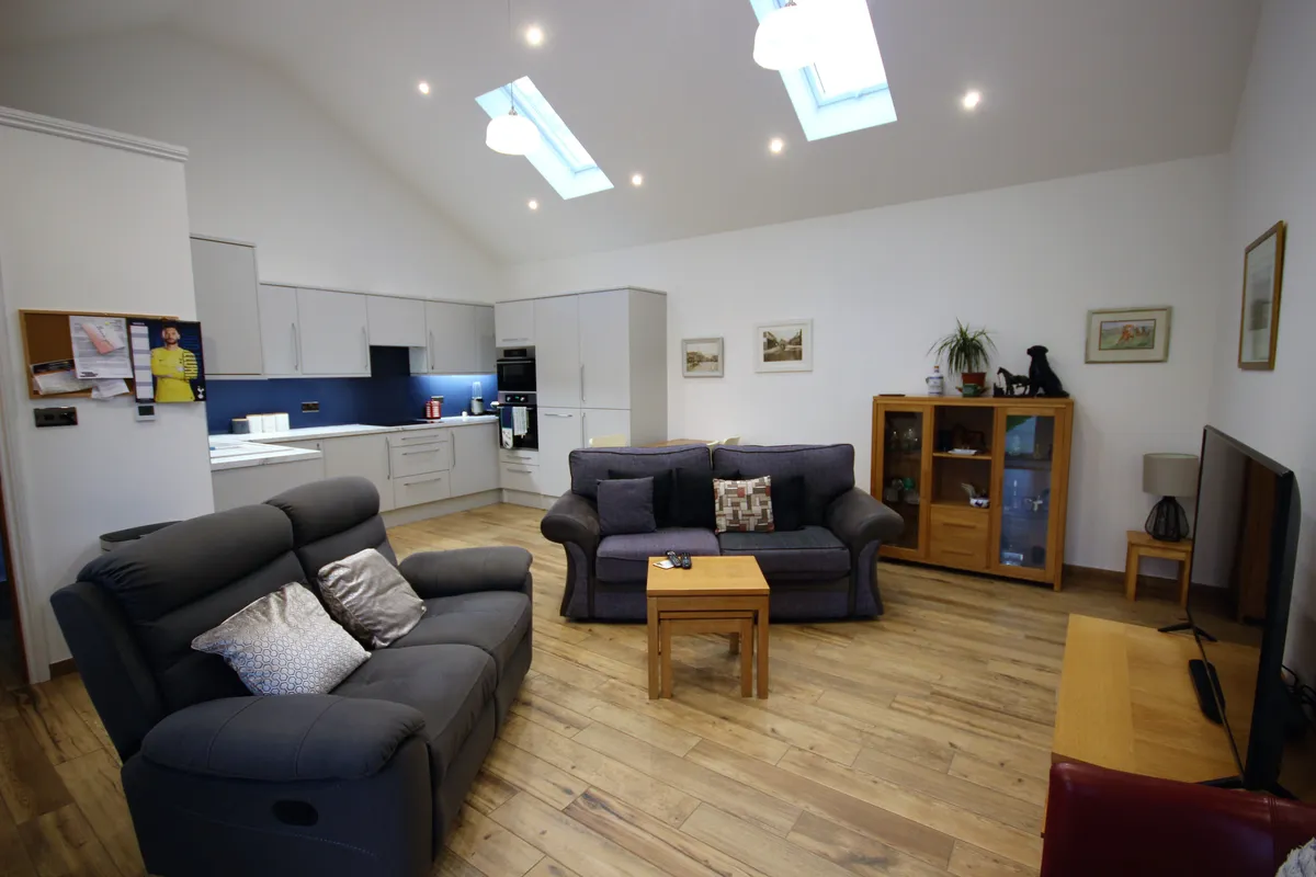 Flat Chesham Road in Bellingdon