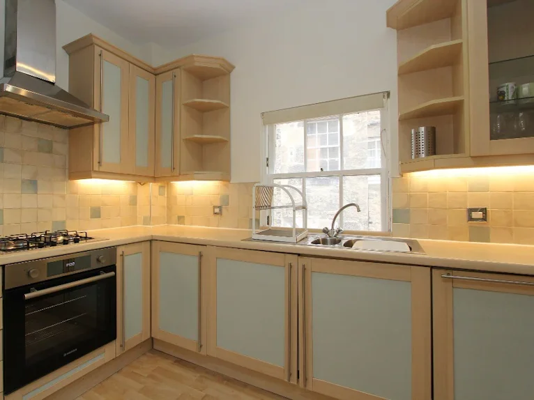Flat Northumberland Street South East Lane in City of Edinburgh