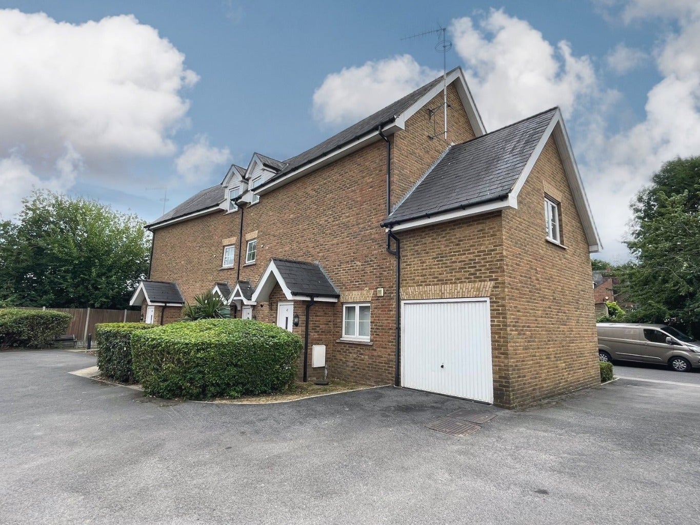 Flat Fourdrinier Way in Dacorum