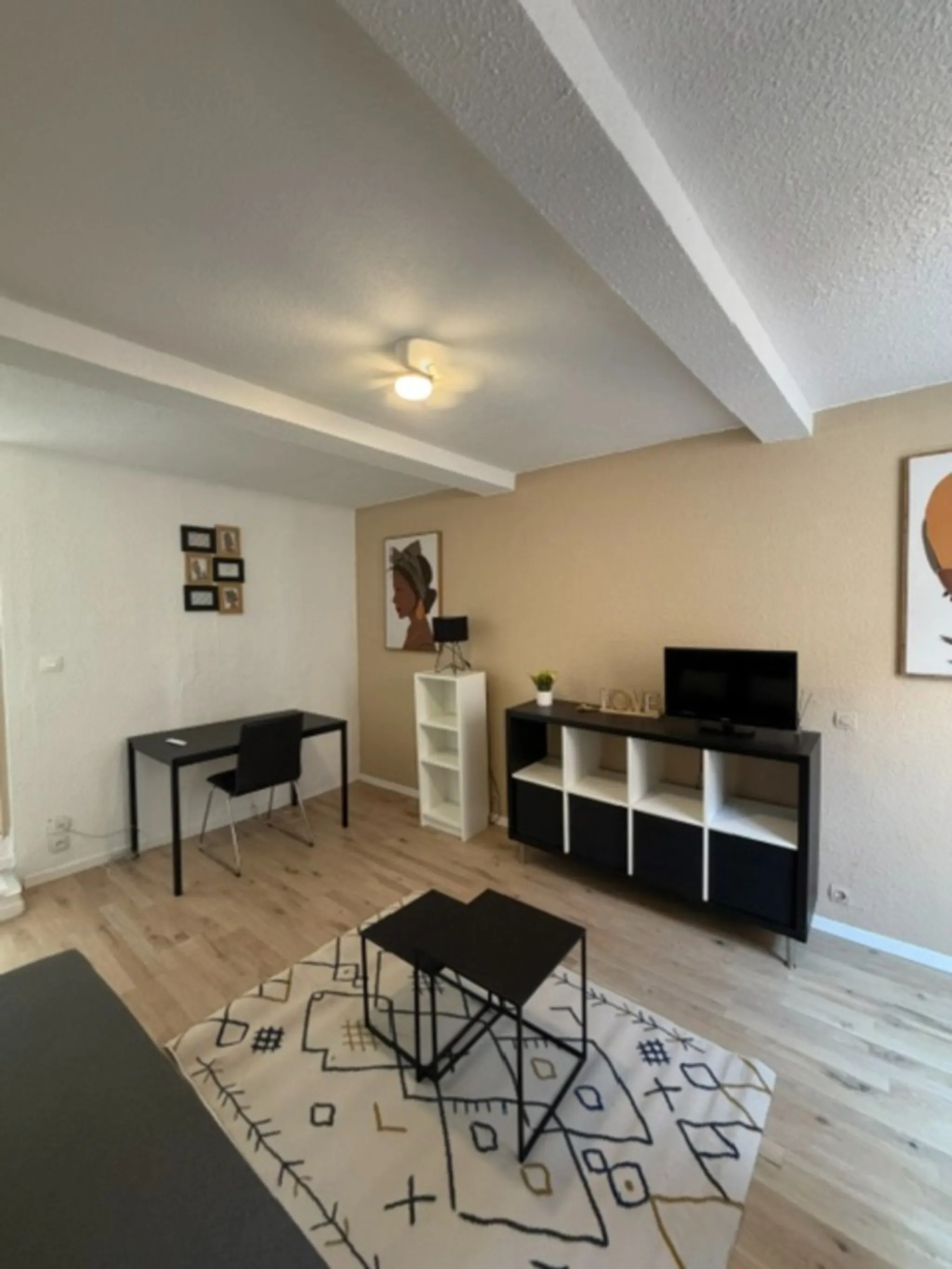Flat Rue Francis Marcero in Narbonne