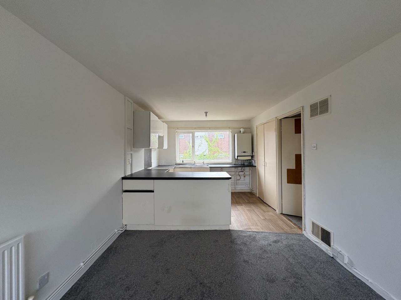 Flat Lichfield Court in Winsford
