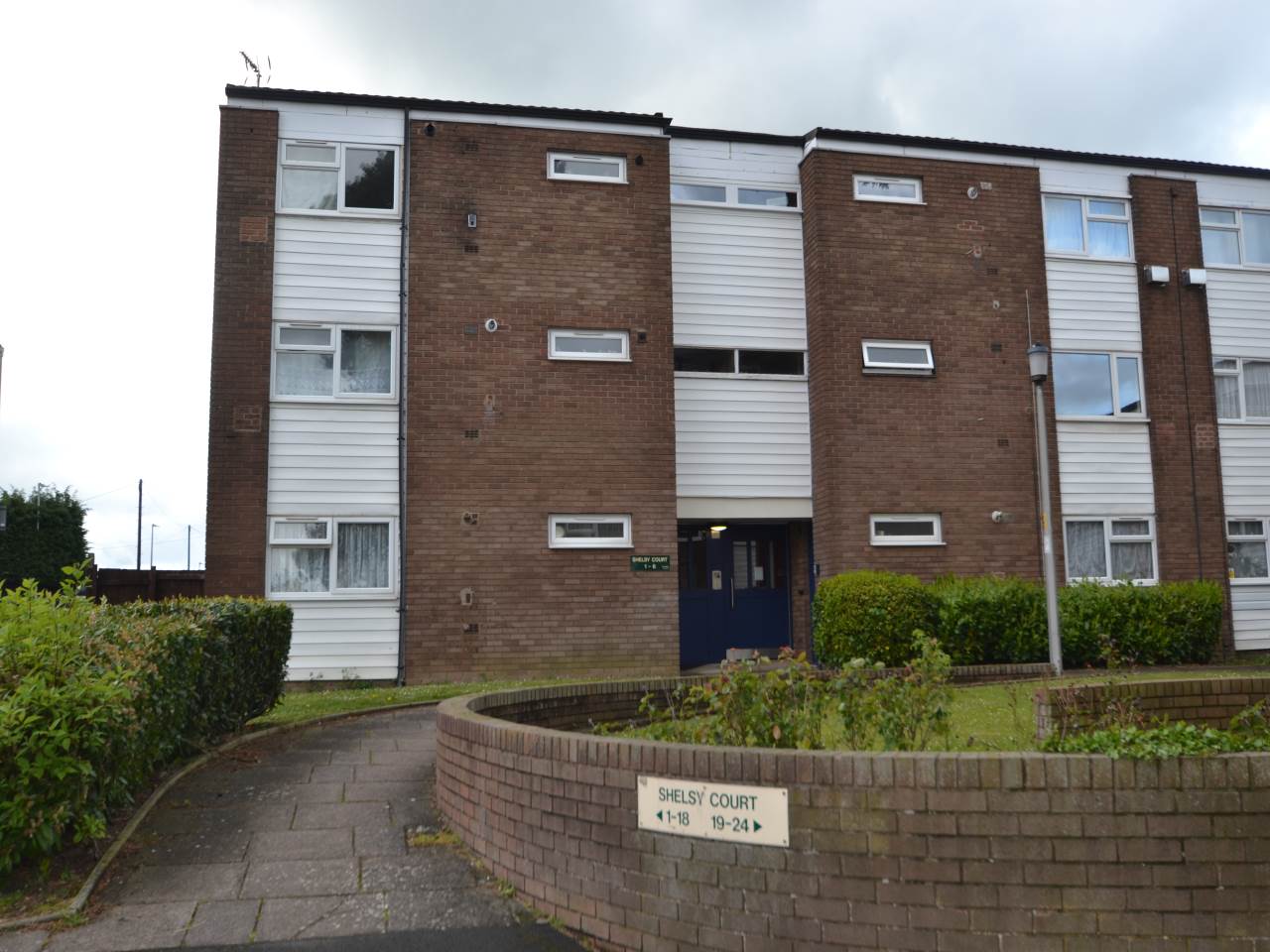 Flat Lichfield Court in Winsford