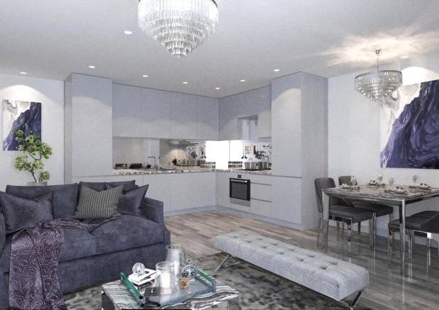Flat Minorca Road in Elmbridge