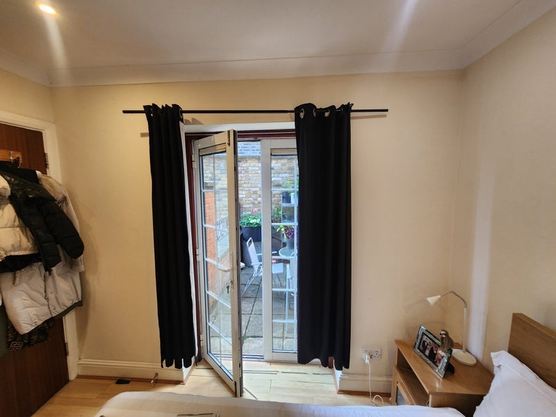 Room Ashmore Road in City of Westminster