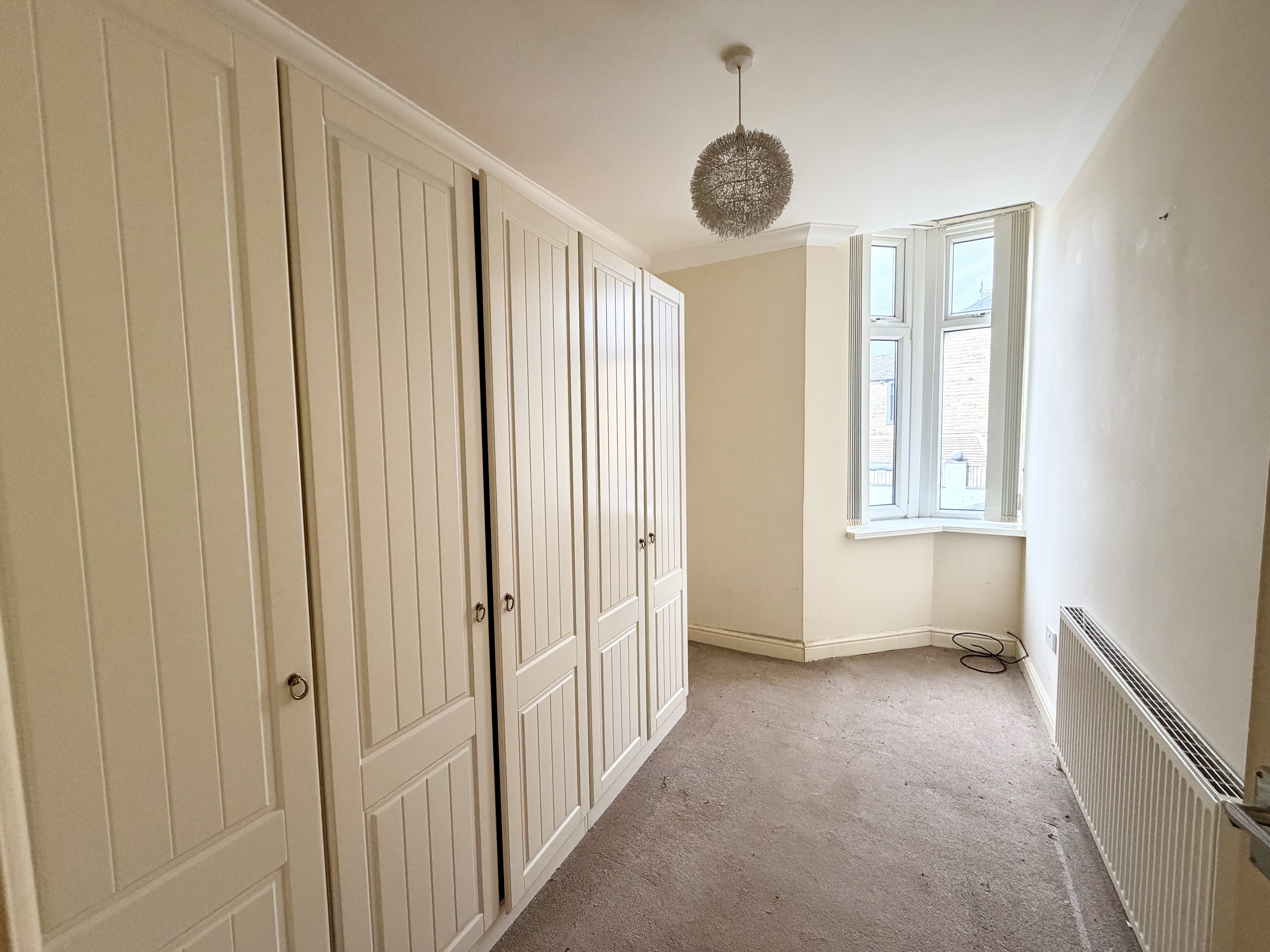 Flat Kensington Place in Burnley