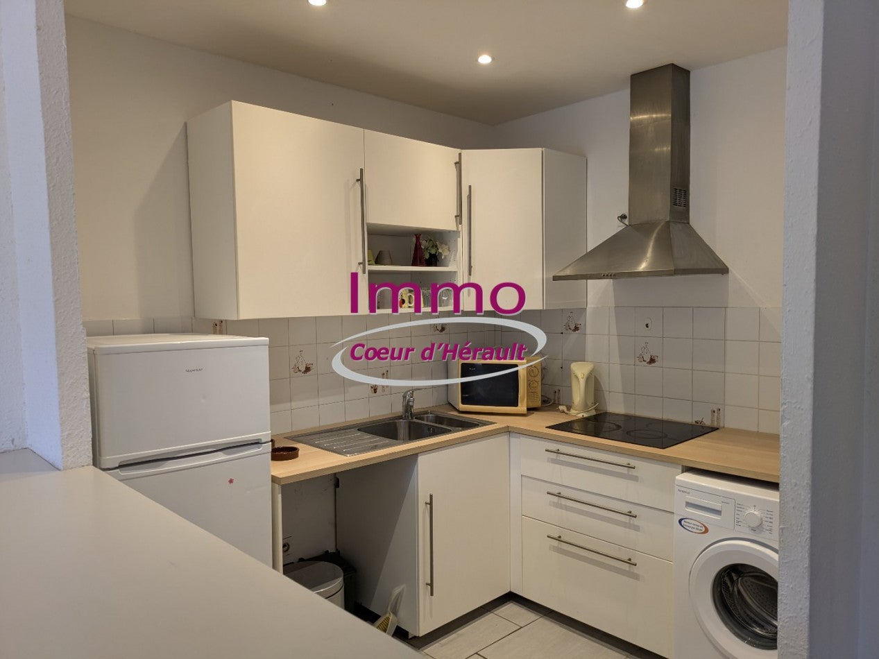 Appartement Place Jules Balestier à Clermont-l'Hérault
