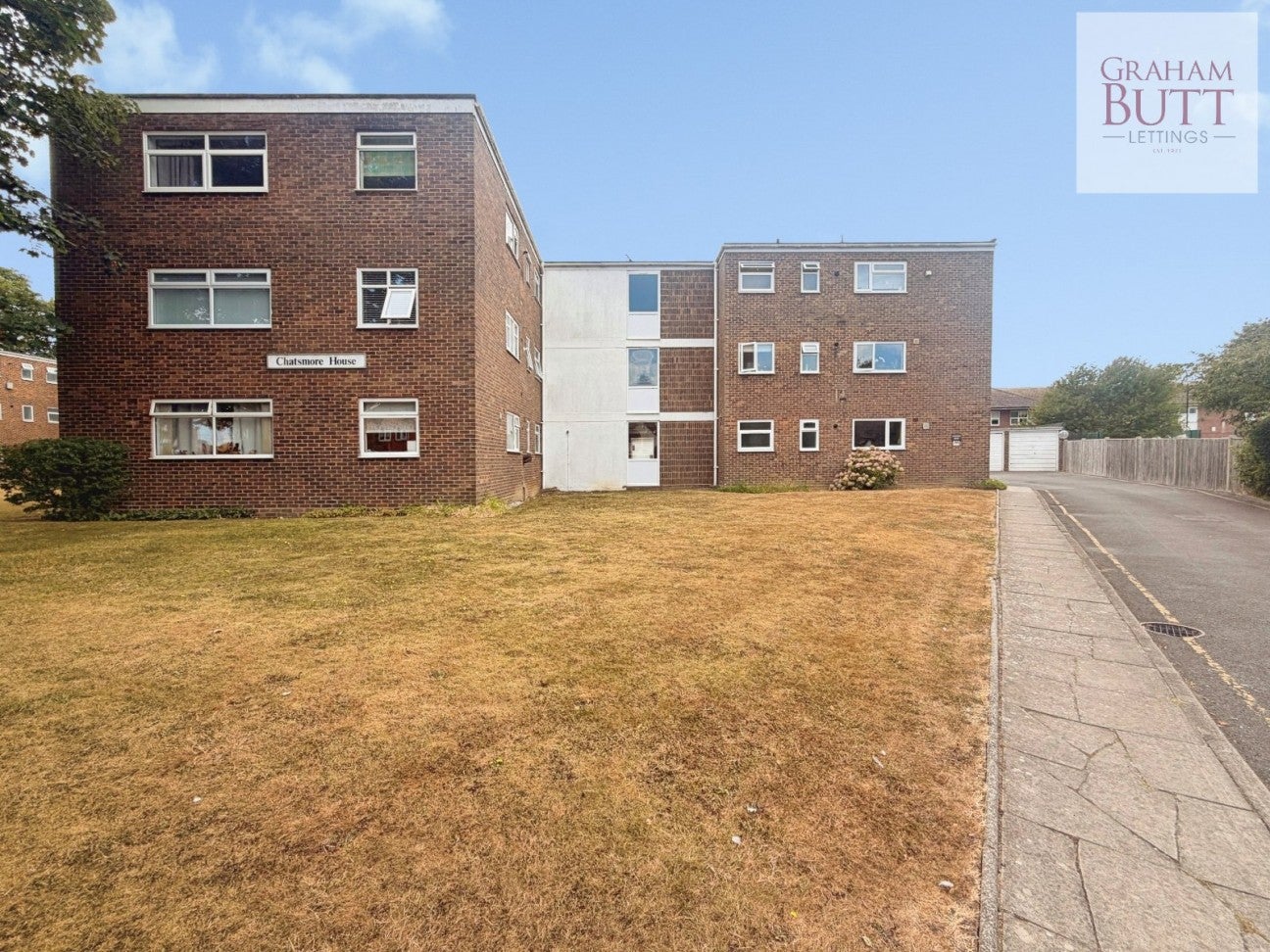Flat Chatsmore Crescent in Worthing