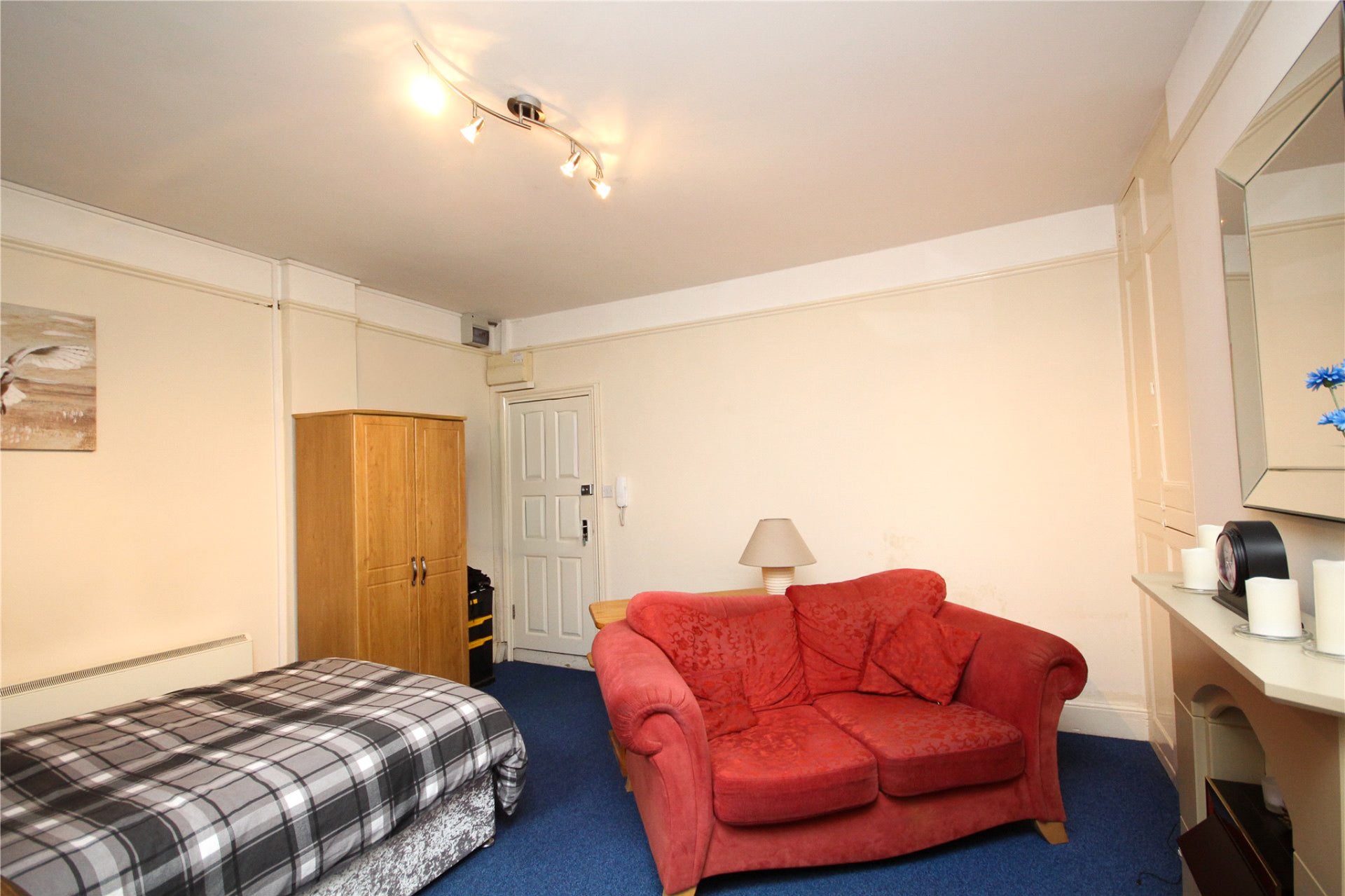 Flat Barbourne Road in Worcester