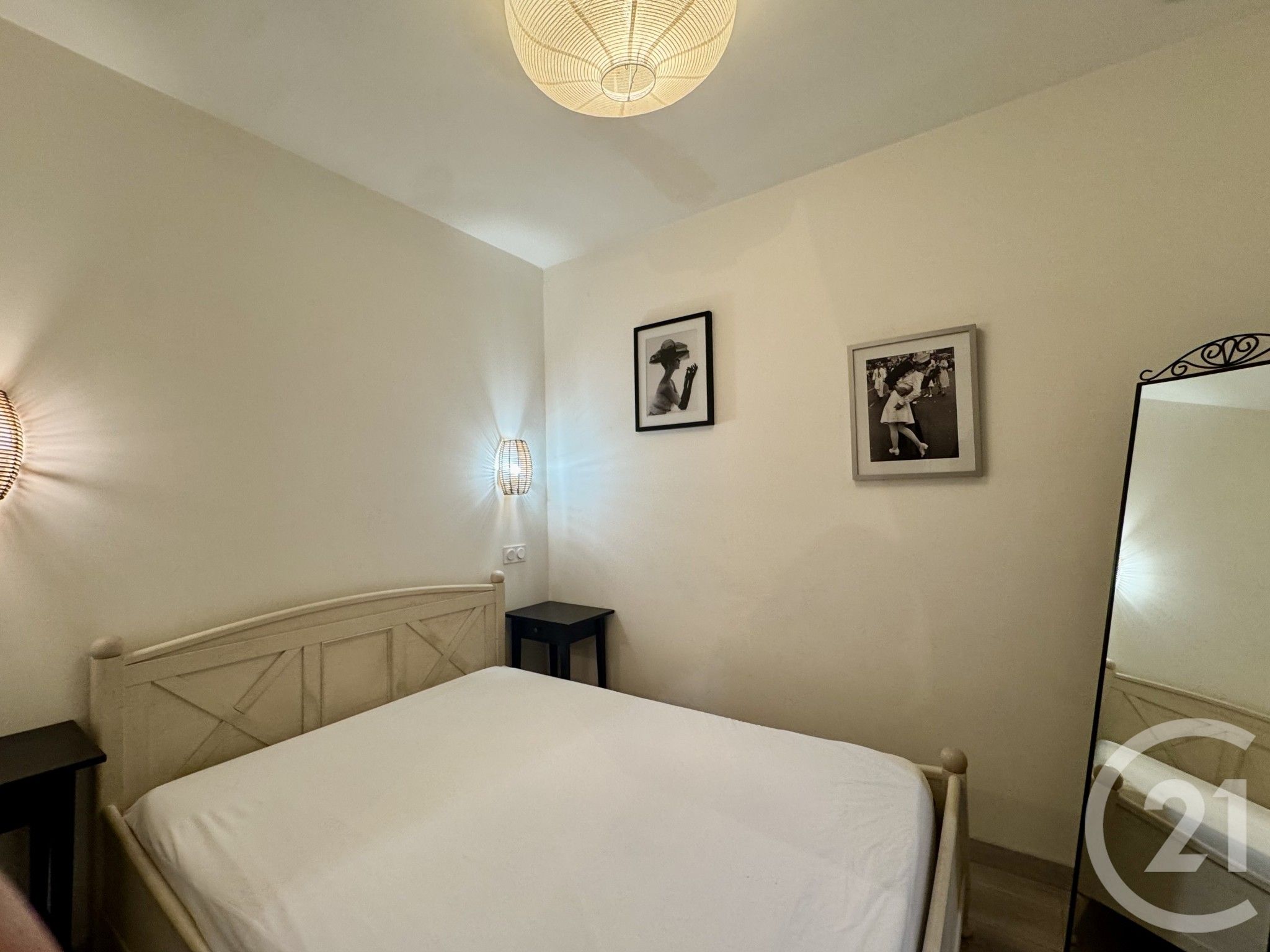 Appartement Place des Martyrs de la Résistance à Bordeaux