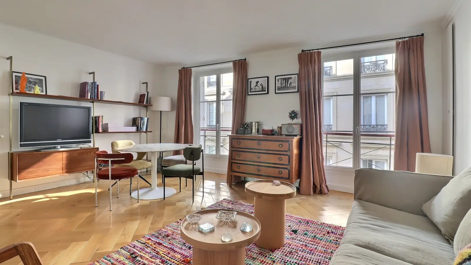 Flat Rue de la Michodière in Paris