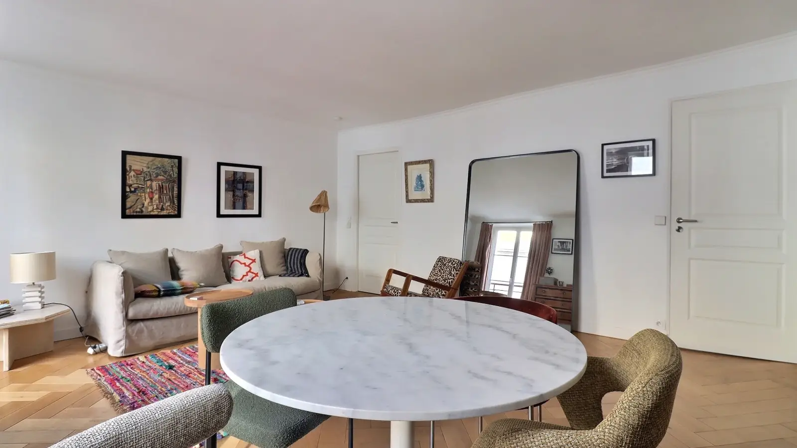 Flat Rue de la Michodière in Paris