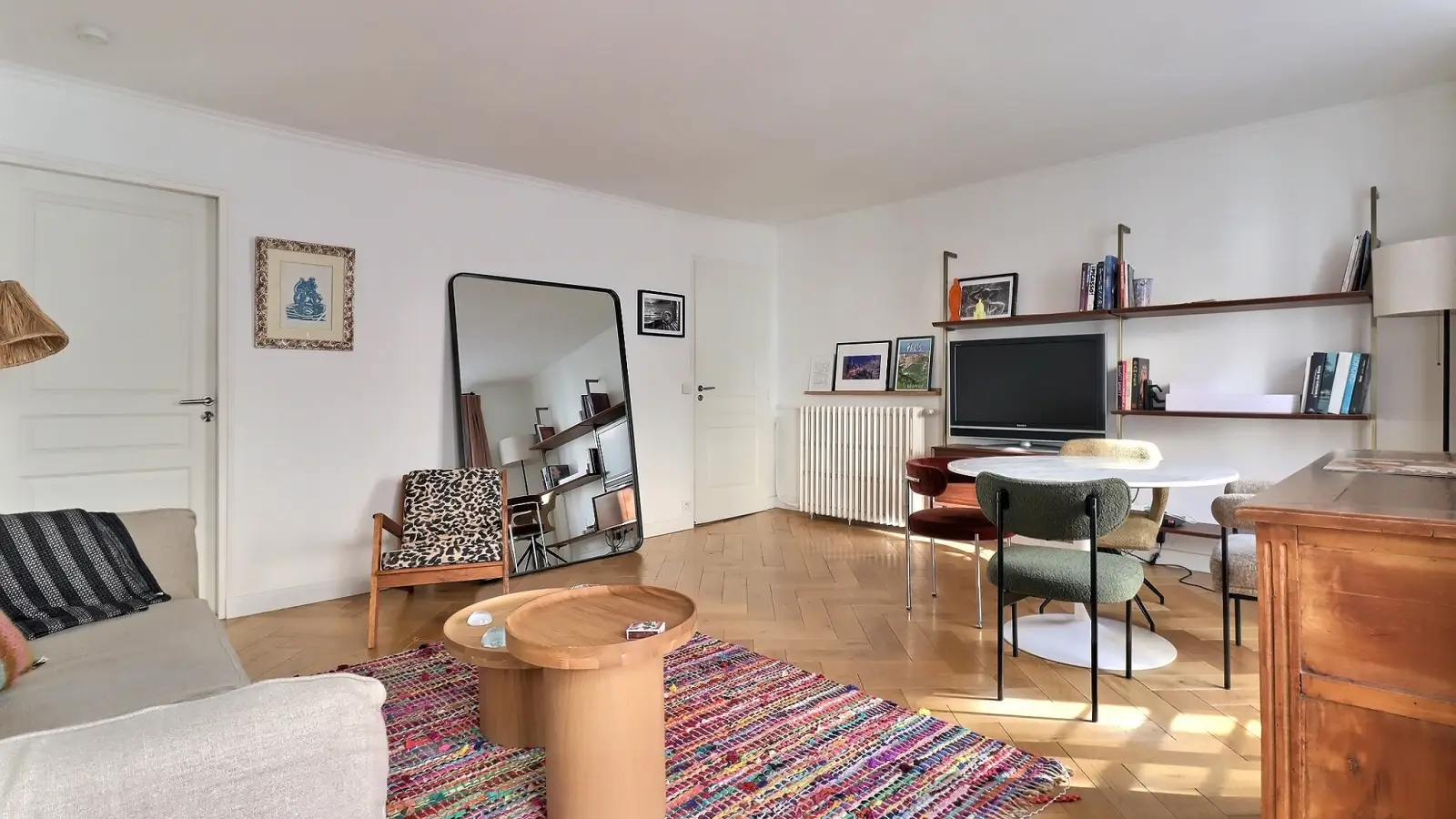Flat Rue de la Michodière in Paris
