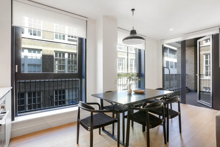 Flat Morwell Street in Greater London