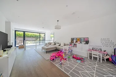 House Boxall Road in Greater London