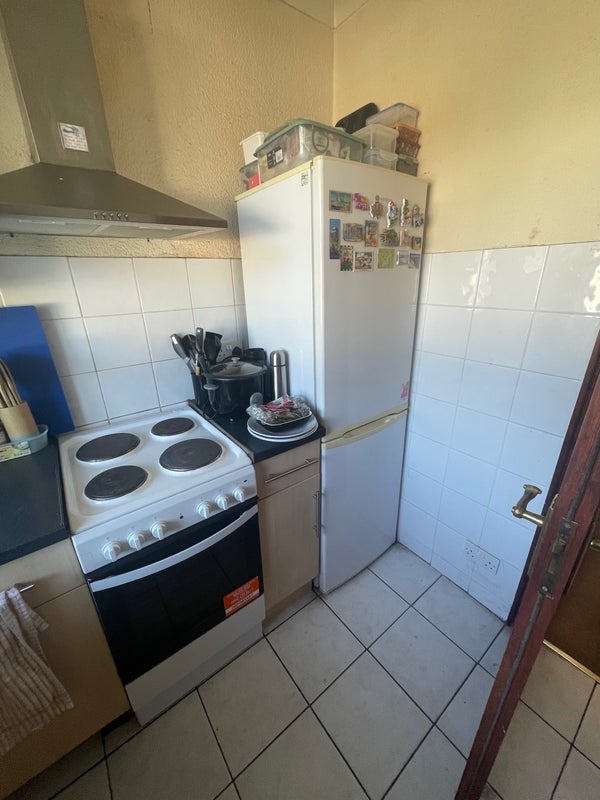 Room Bell Brook Rise in Greater London