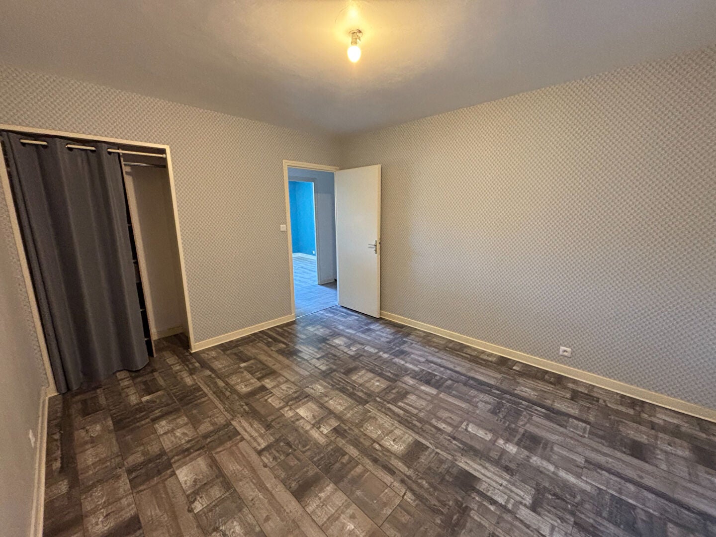 Appartement Rue du Docteur Hubert à Neuville-sur-Ain
