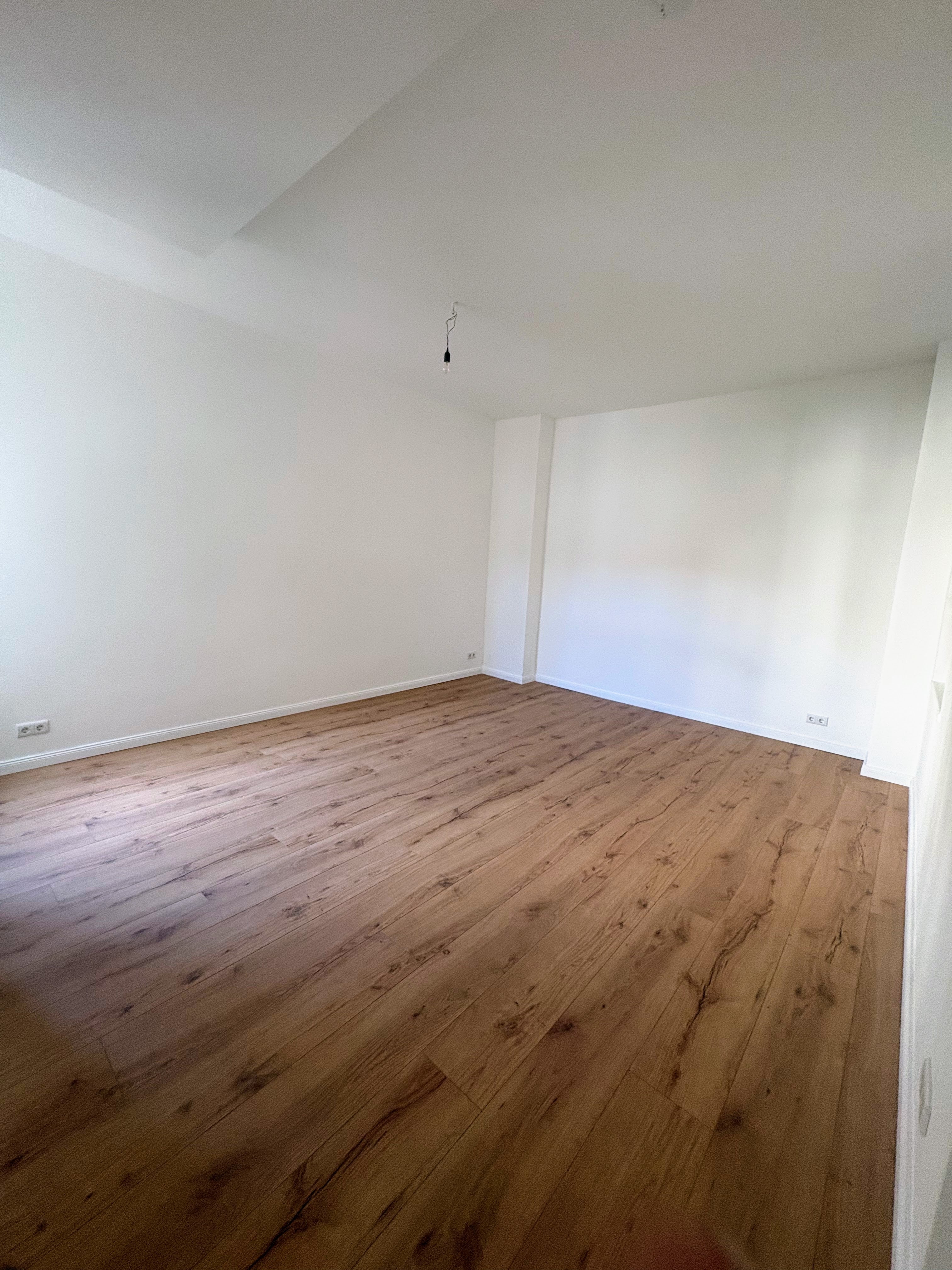 Zimmer Emdener Straße in Berlin