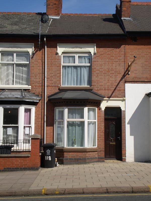 Room Fosse Road North in Leicester