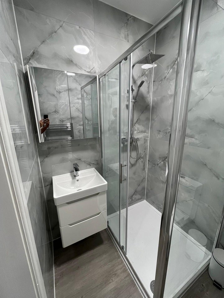 Flat Bessborough Road in Greater London