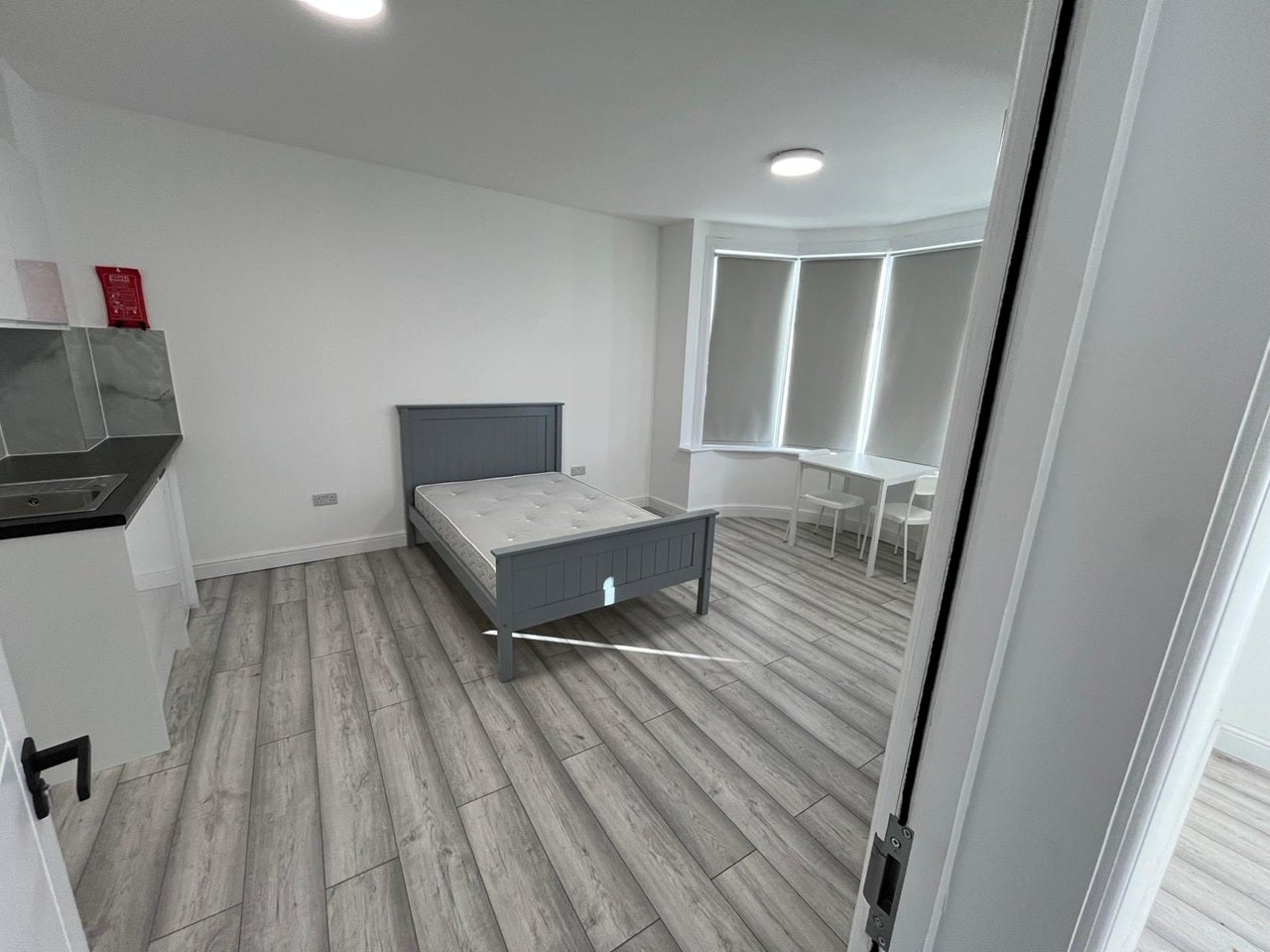 Flat Bessborough Road in Greater London
