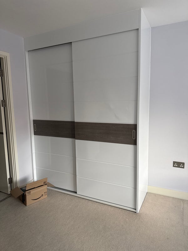 Room Grand Canal Avenue in Greater London