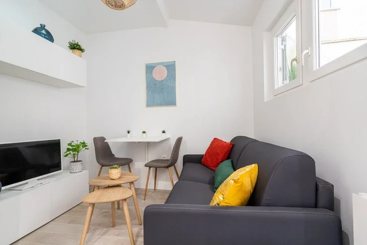Flat Rue de la Villette in Paris