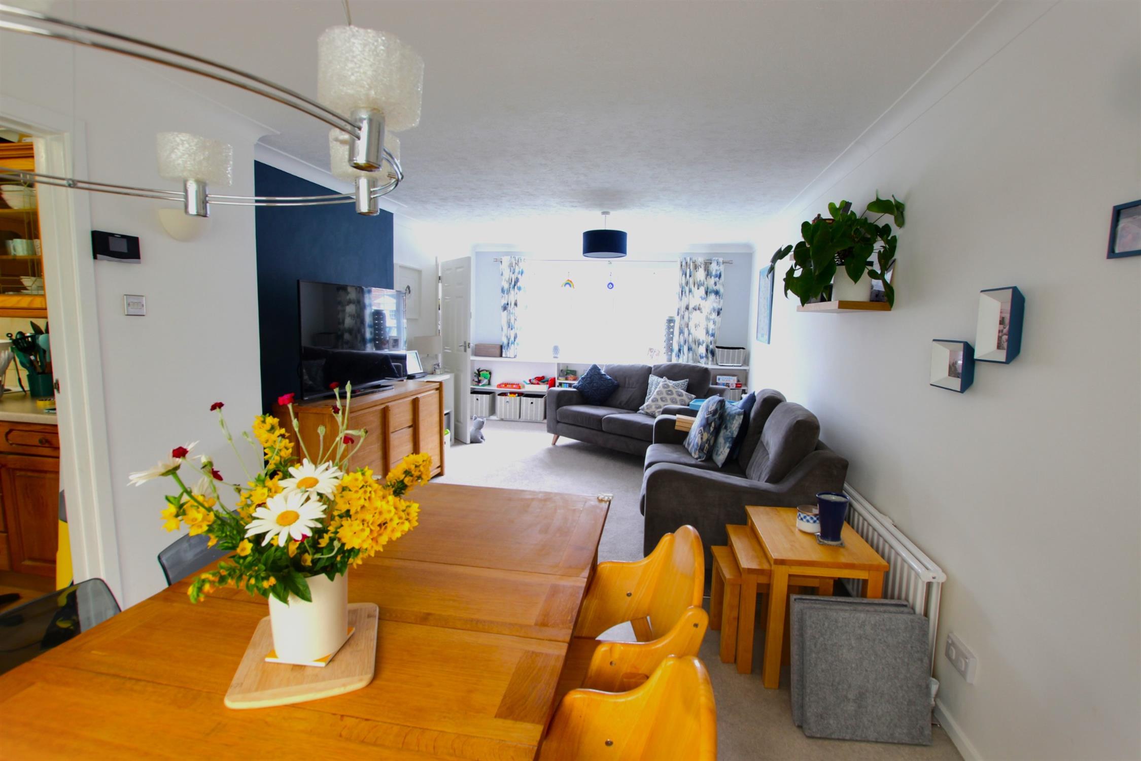 House Highfield Close in Waterlooville