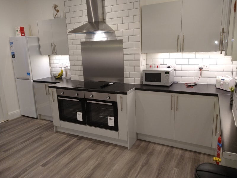 Room Chinbrook Road in Greater London