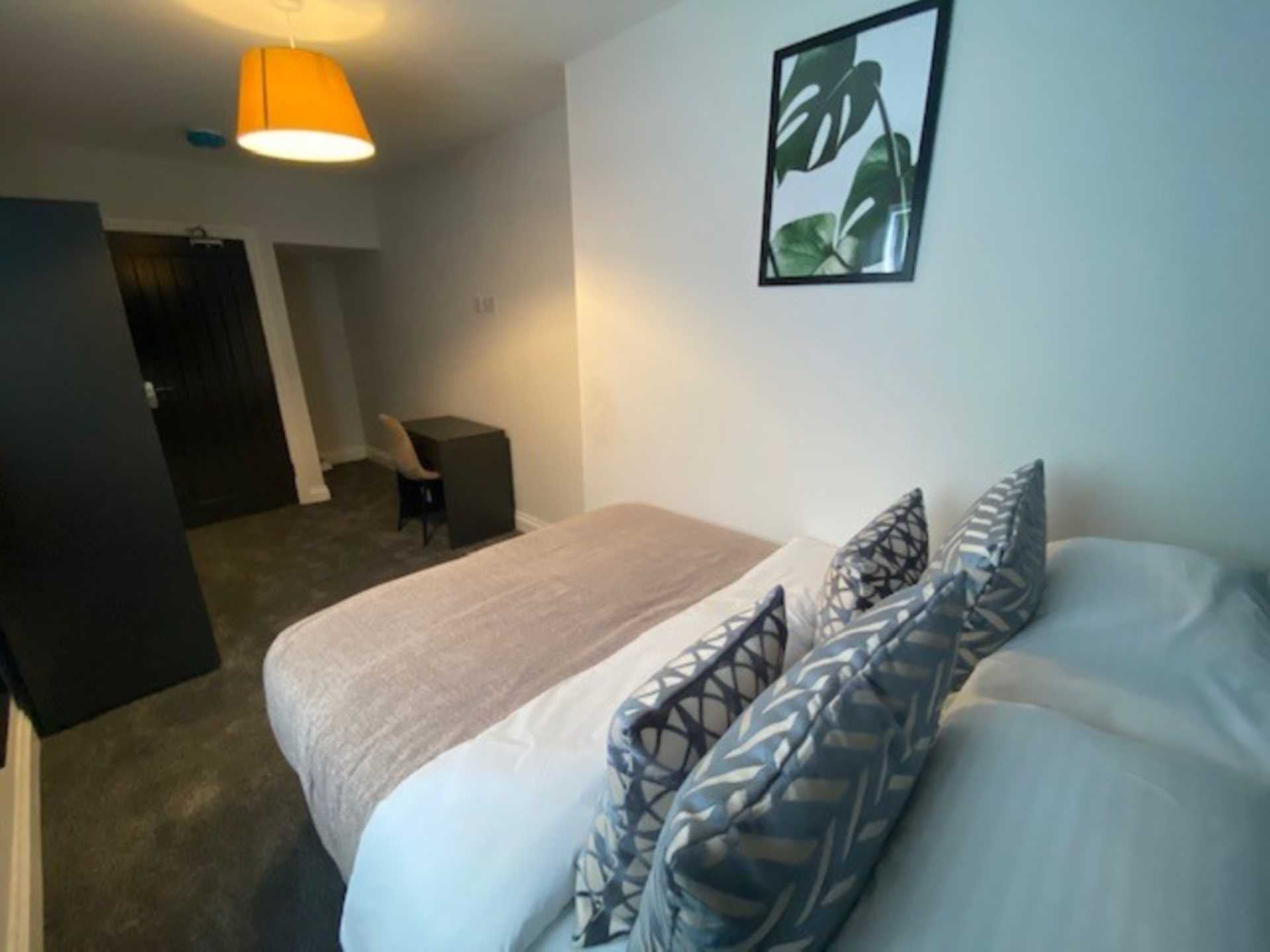 Flat Alpha Street West in Salford