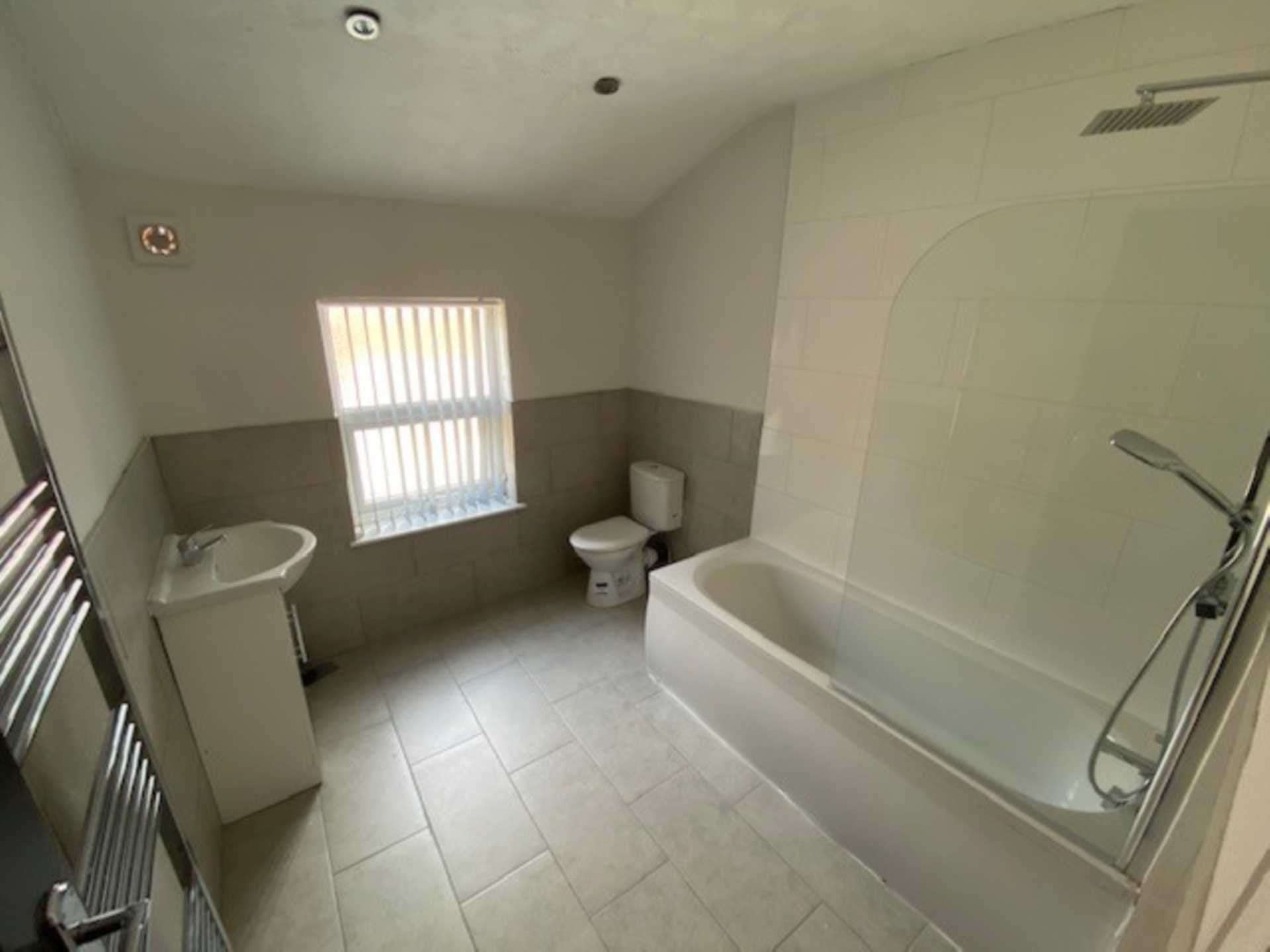 Flat Alpha Street West in Salford