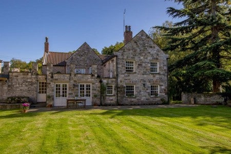 House King's Wood Lane in Maltby