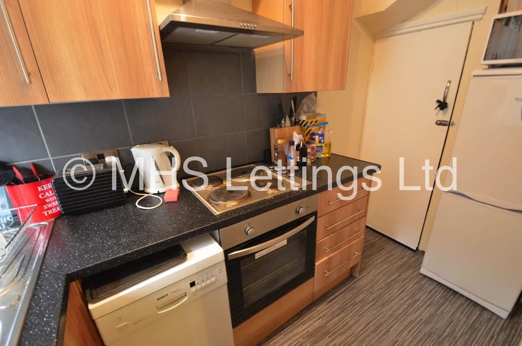 House Granby Grove in Leeds