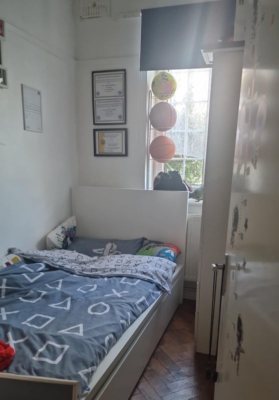 Room Babington Road in Greater London