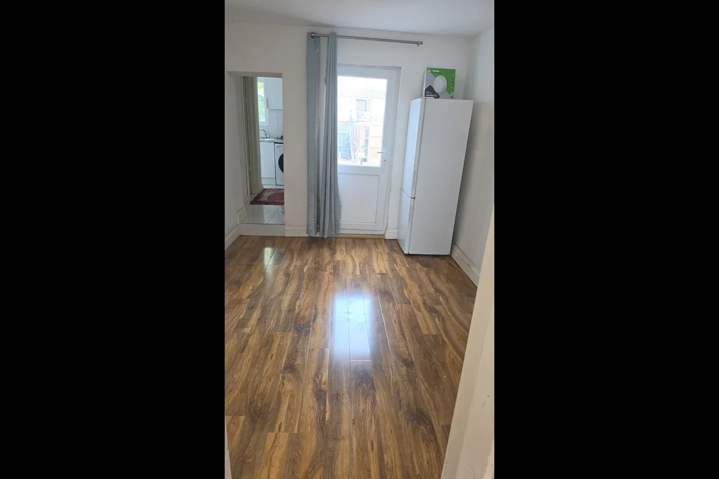 Flat Mersham Place in Greater London