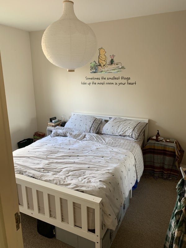 Room Whitefield Road in Bristol