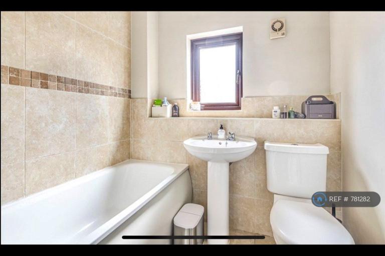 House Dairyman's Walk in Guildford