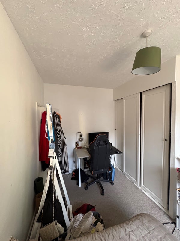 Room Reform Street in Greater London