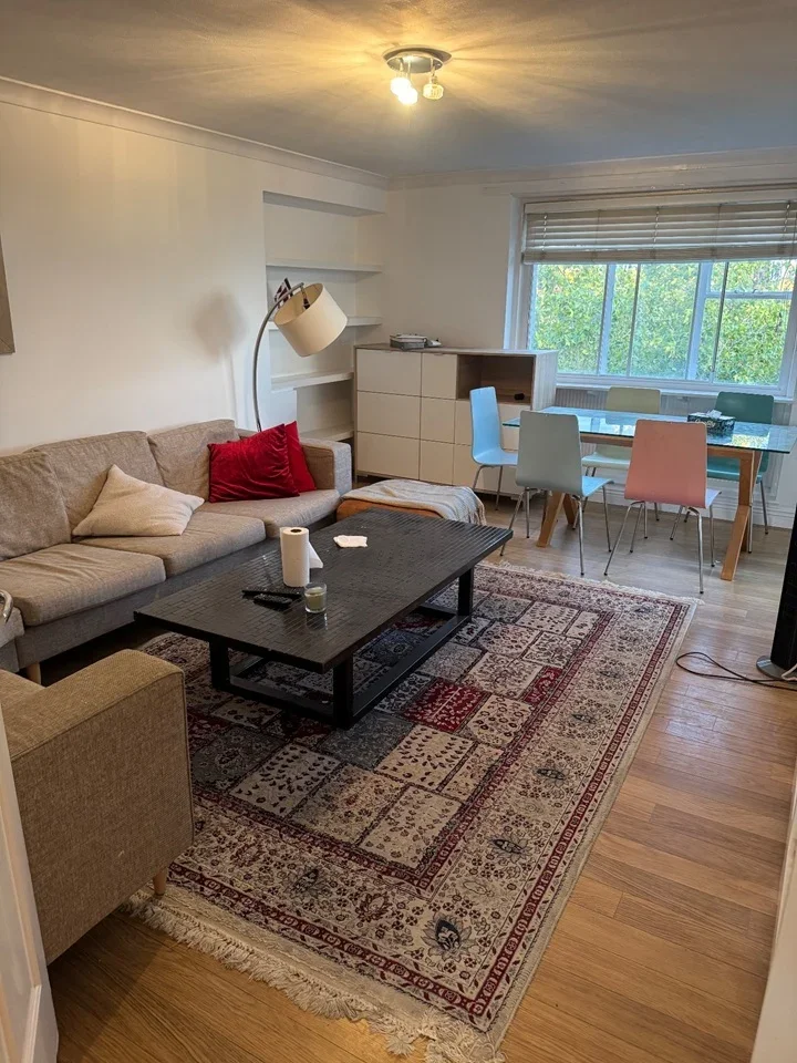 Flat Clifton Gardens in City of Westminster