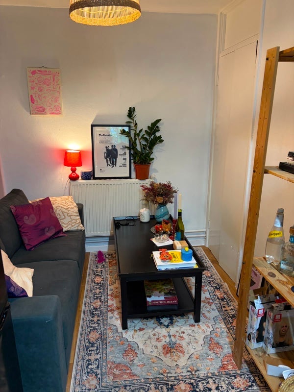 Room Pelter Street in Greater London