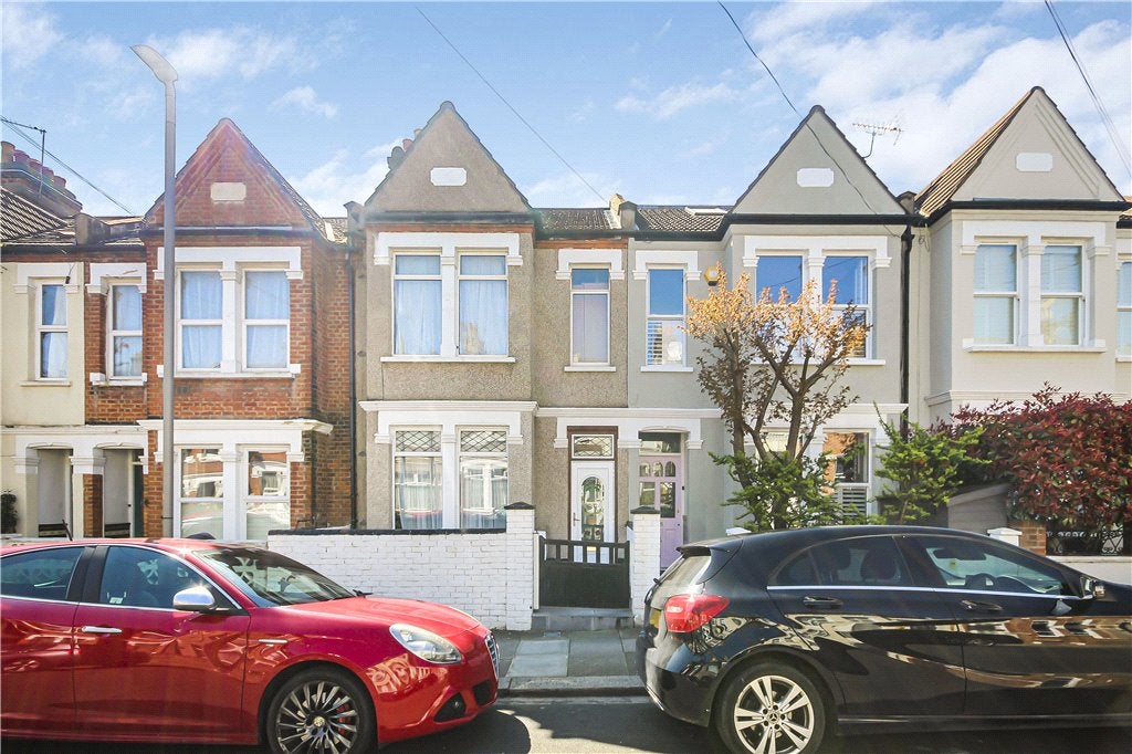 House Credenhill Street in Greater London