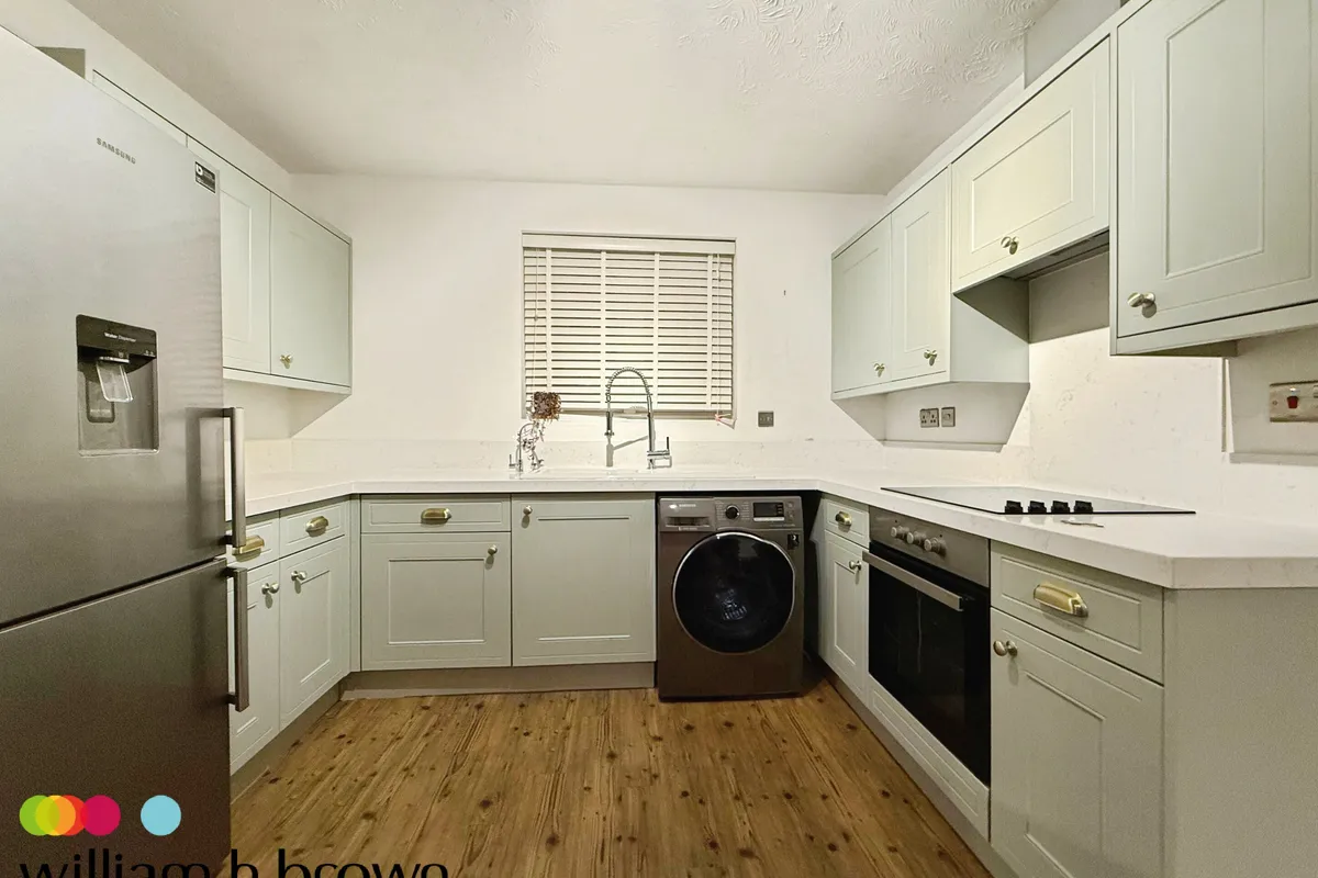 Flat Aspen Court in East Suffolk